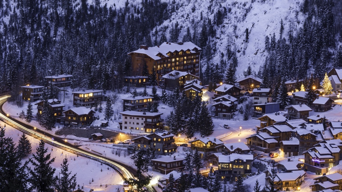 New vacancies 2016.17 in France and Austria