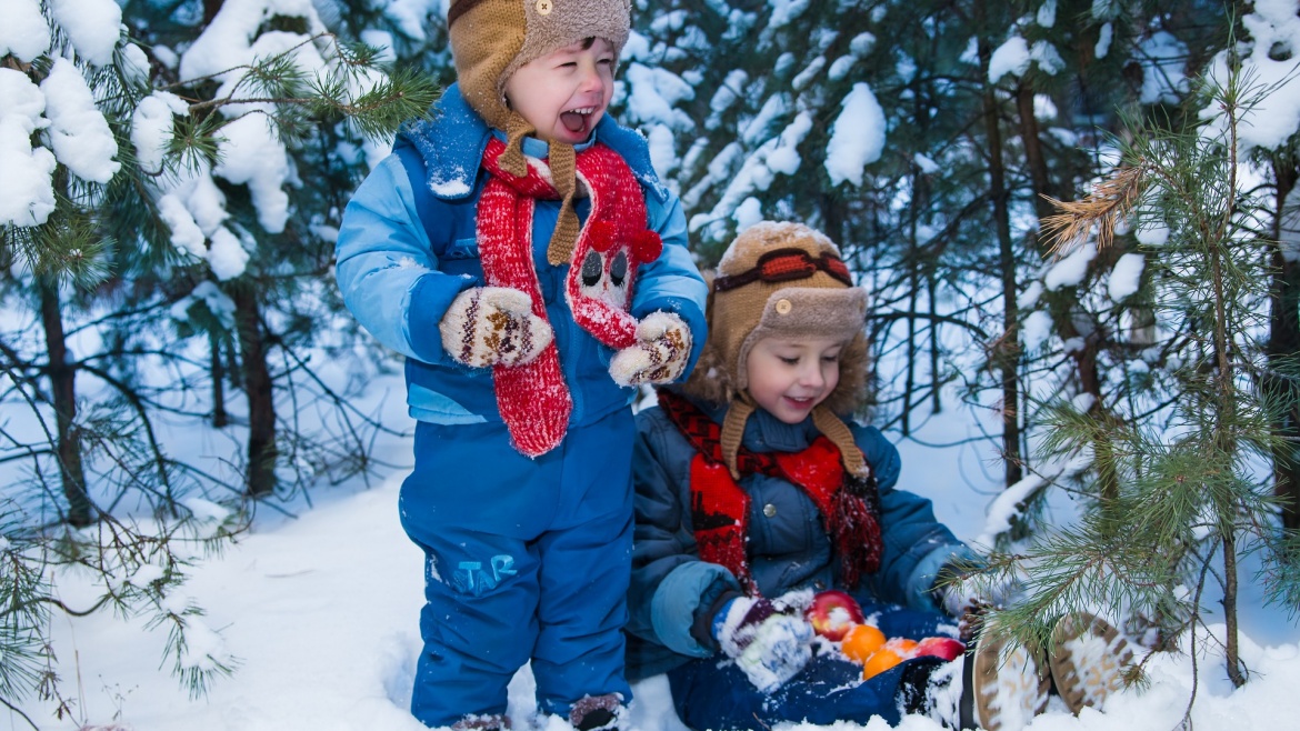 Falling in love with snow…and the nannies!